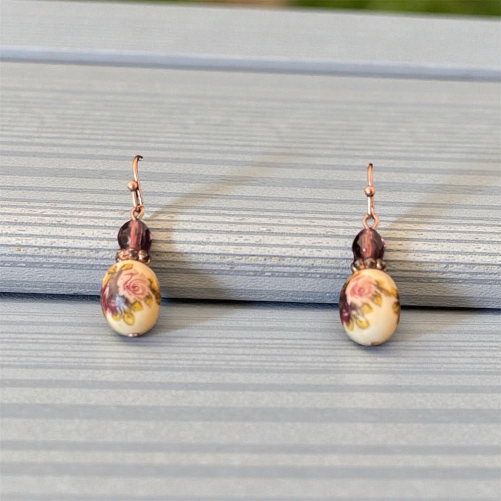 Vintage Costume Jewelry Purple Floral Drop Earrings